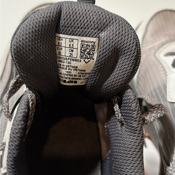 Saucony Aura TR Trail Women Size 8.5 Hiking Trail Campingcore Bonfire Tailgate - Picture 6 of 6